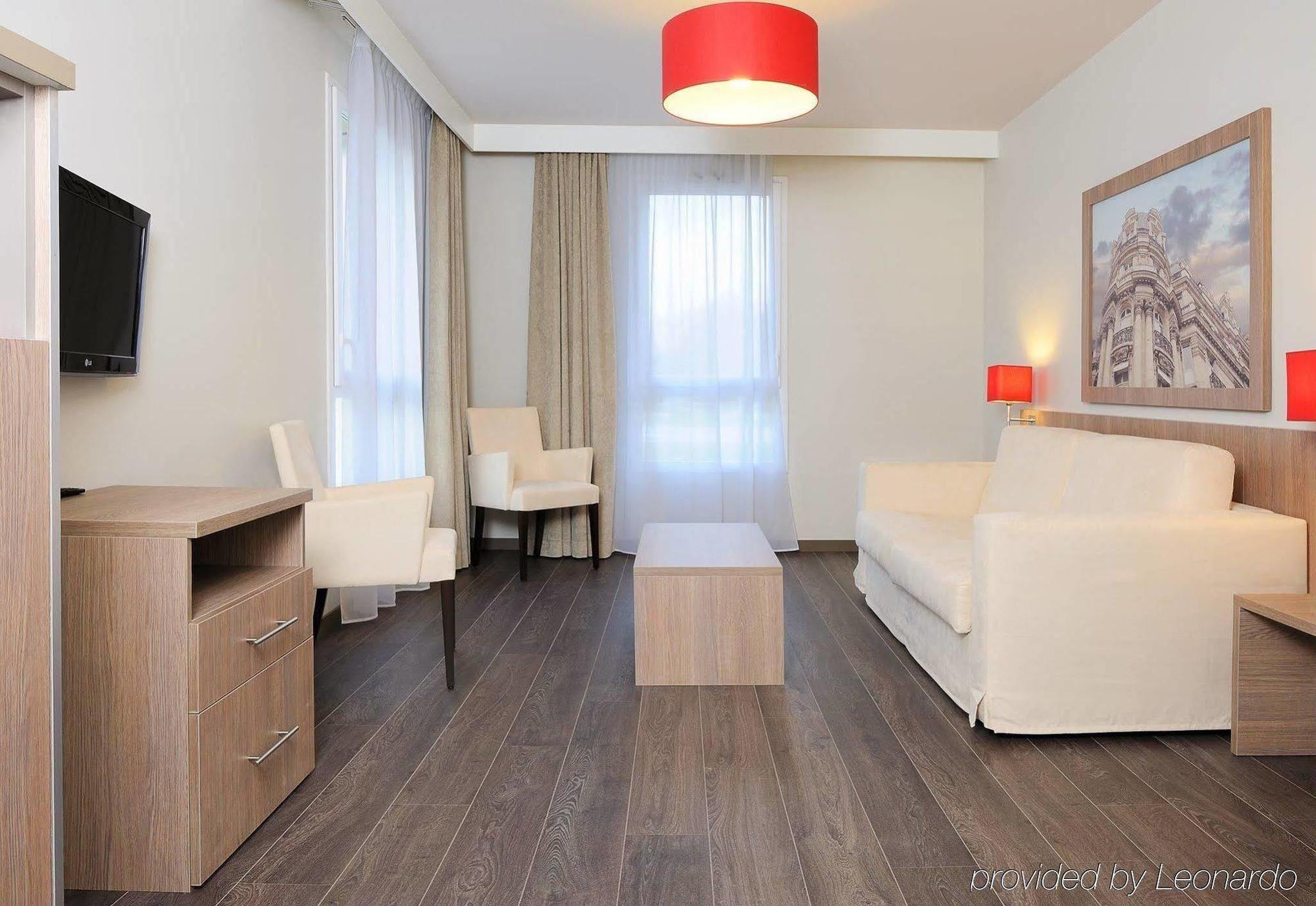 Residhome Paris-Guyancourt Cameră foto